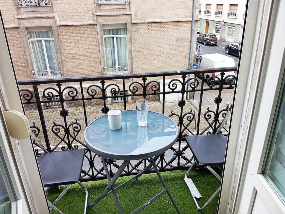 Ferienwohnung 512 Grand Bonheur En Hypercentre Reims Exterior foto