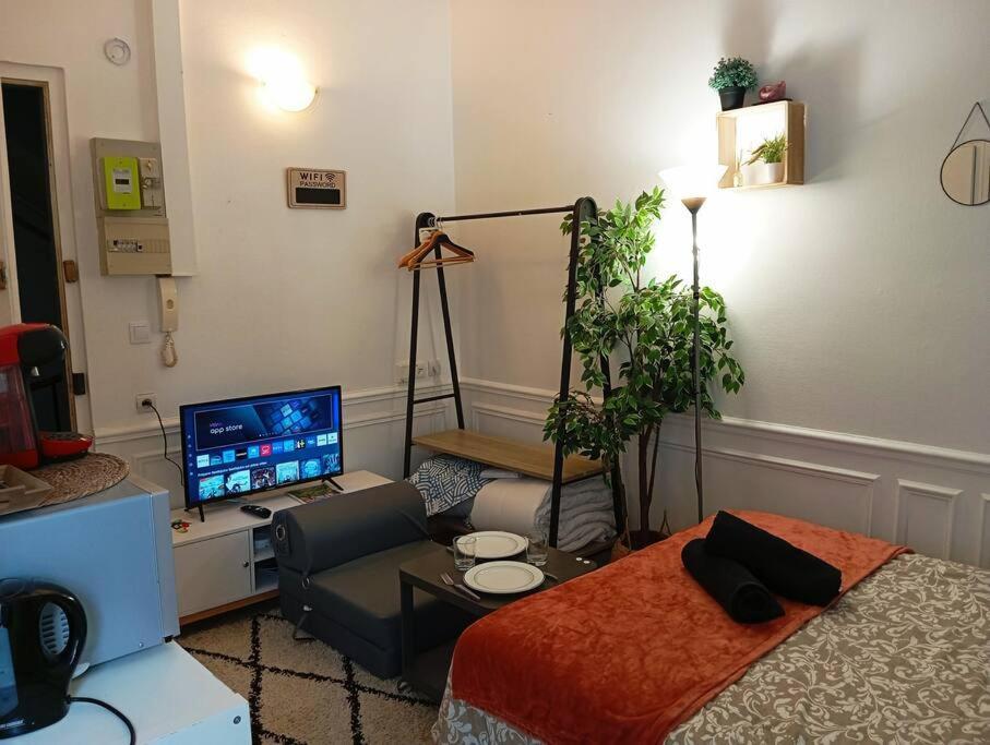 Ferienwohnung 512 Grand Bonheur En Hypercentre Reims Exterior foto